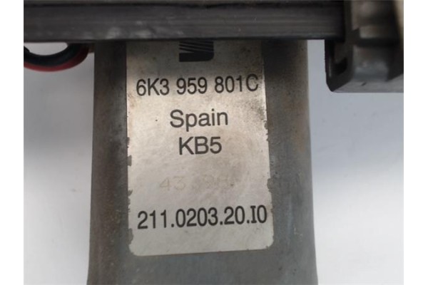 Recambio de mecanismo elevalunas delantero izquierdo para seat ibiza (6k3) 1.4 referencia OEM IAM 6K3959801C 6K4837401P 