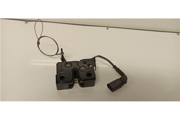 Recambio de cerradura capo para porsche 911 (tipo 997) 3.8 carrera 4 s cabrio referencia OEM IAM 99751105300 Recambio de cerradura capo para porsche 911 (tipo 997) 3.8 carrera 4 s cabrio referencia OEM IAM 99751105300