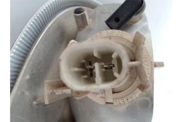 Recambio de intermitente delantero izquierdo para volvo s40 berlina 1.8 i referencia OEM IAM 30854653  30862524 , VOLVO