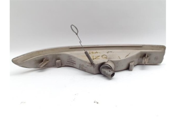 Recambio de intermitente delantero izquierdo para opel movano 2.5 furgón medio batalla 3.5t referencia OEM IAM 7700353946 770035