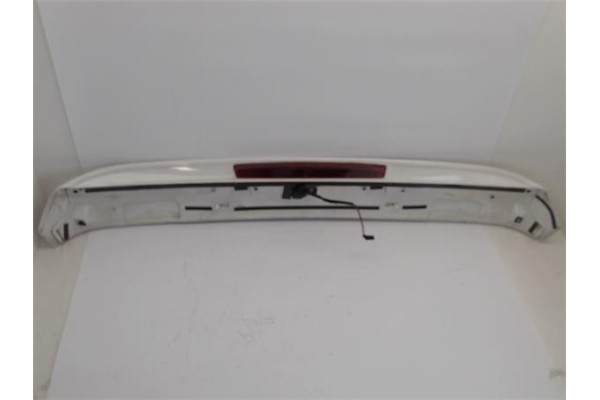 Recambio de aleron trasero para seat ibiza (6k1) 1.4 referencia OEM IAM 6K6827933E  