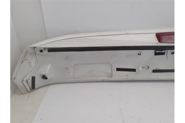 Recambio de aleron trasero para seat ibiza (6k1) 1.4 referencia OEM IAM 6K6827933E  