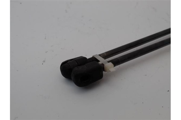 Recambio de amortiguador porton para mercedes-benz clase a (bm 169) 1.7 a 170 (169.032) referencia OEM IAM Q6A1697400045º  