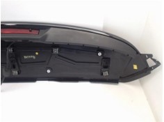 Recambio de aleron trasero para renault captur i 0.9 zen referencia OEM IAM 960304415R  