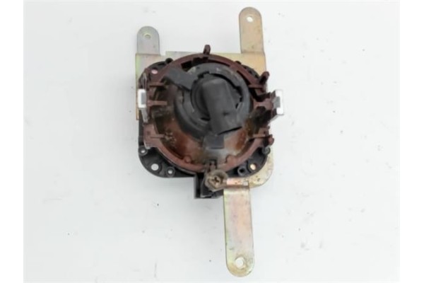 Recambio de faro antiniebla derecho para suzuki ignis (rg/fh) 1.3 referencia OEM IAM 67721231  