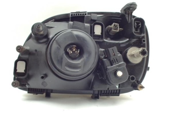 Recambio de faro delantero dcho para nissan micra (k11) 1.0 i 16v referencia OEM IAM 260101F511  
