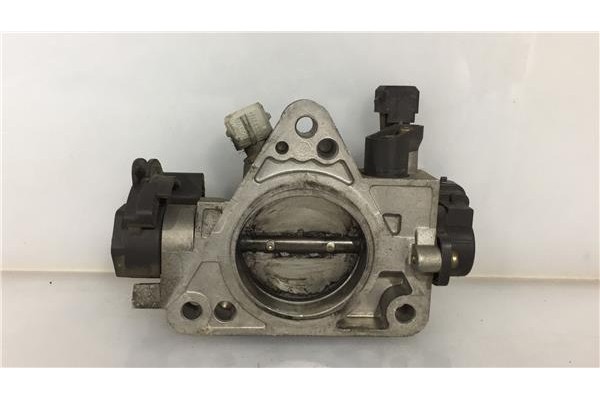 Recambio de caja mariposa aire para citroen xsara berlina 1.6 i referencia OEM IAM PSA6305M 72776020 
