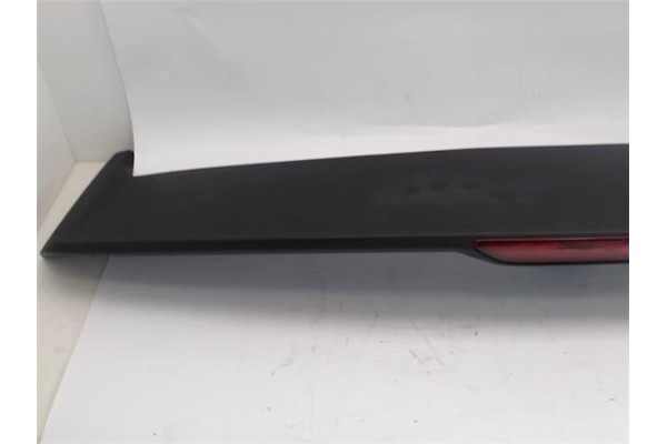 Recambio de aleron trasero para dodge caliber (pm) 2.0 se referencia OEM IAM YQ84RXFAF  