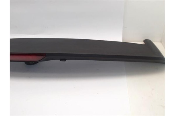 Recambio de aleron trasero para dodge caliber (pm) 2.0 se referencia OEM IAM YQ84RXFAF  