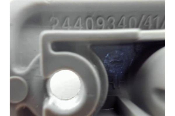 Recambio de parasol derecho para opel meriva 1.7 cdti referencia OEM IAM 24409340 24409341 