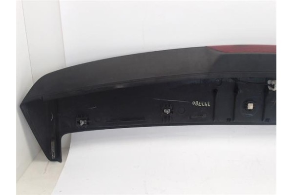Recambio de aleron trasero para dodge caliber (pm) 2.0 se referencia OEM IAM YQ84RXFAF  