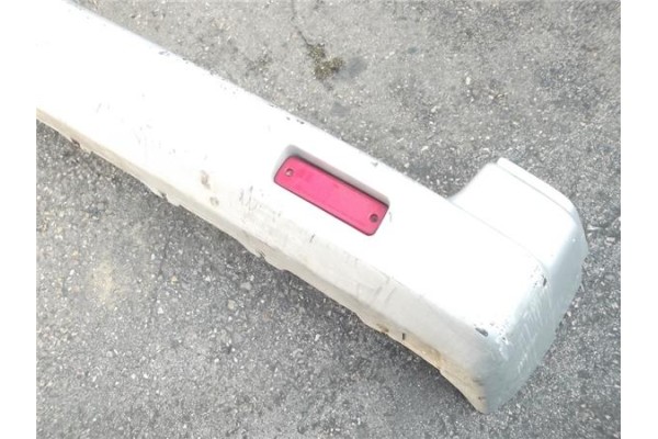 Recambio de paragolpes trasero para ssangyong musso 2.9 d referencia OEM IAM 7881005800X  