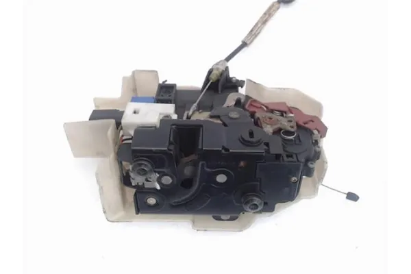 Recambio de cierre electromagnetico trasero derecho para volkswagen touareg (7la) 5.0 tdi v10 referencia OEM IAM 7L0839016B 7L08