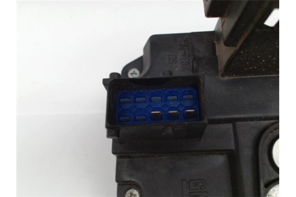 Recambio de cierre electromagnetico delantero derecho para opel astra g berlina 1.7 cdti referencia OEM IAM 24444016EY  