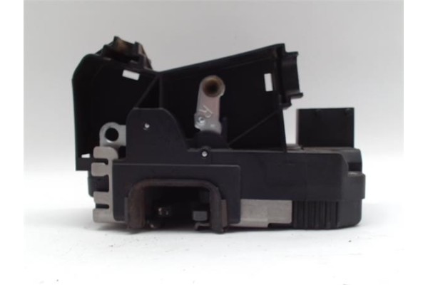 Recambio de cierre electromagnetico delantero derecho para opel astra g berlina 1.7 cdti referencia OEM IAM 24444016EY  