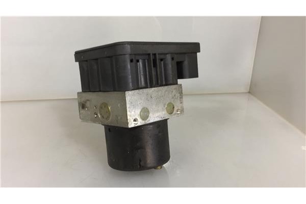 Recambio de nucleo abs para volkswagen polo iv (9n1) 1.4 16v referencia OEM IAM 6Q0907379E 6Q0614117C 