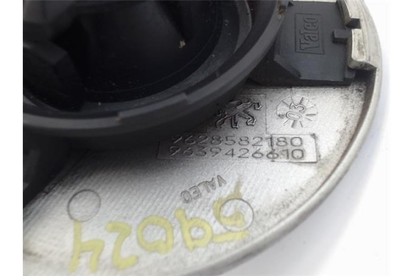 Recambio de tapon combustible para peugeot 206 1.4 hdi eco 70 referencia OEM IAM   