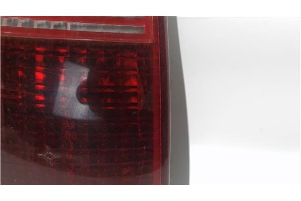 Recambio de piloto trasero izquierdo para fiat i punto (176) berlina referencia OEM IAM   