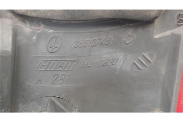 Recambio de piloto trasero izquierdo para fiat i punto (176) berlina referencia OEM IAM   