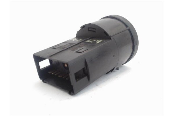 Recambio de mando de luces para skoda octavia berlina (1u2) 1.9 tdi glx referencia OEM IAM BK73B0941531 04052001 