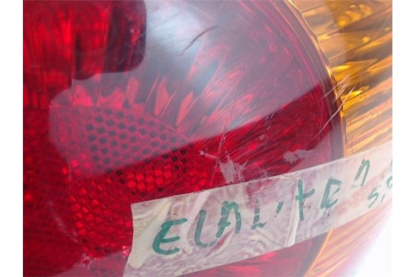 Recambio de piloto trasero derecho para hyundai elantra (xd) referencia OEM IAM 924022D210 924022D010 924022D010 , HYUNDAI | 924