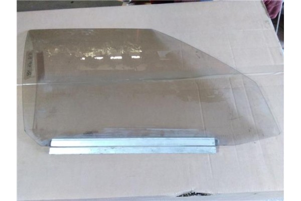 Recambio de luna puerta delantero derecha para citroen bx berlina 1.4 14 básico referencia OEM IAM   