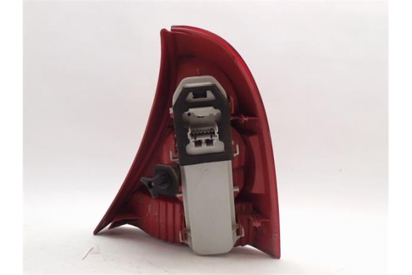 Recambio de piloto trasero izquierdo para renault clio ii fase ii 1.3 referencia OEM IAM 8200071413 89023922 8200917488 , RENAUL
