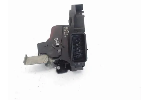 Recambio de cierre electromagnetico trasero derecho para ford focus ii (da_) 1.6 referencia OEM IAM 4m5ar26412bc  