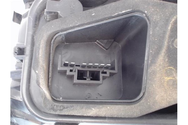 Recambio de piloto trasero derecho para fiat stilo (192) 1.9 jtd (192_xe1a) referencia OEM IAM 46823705  