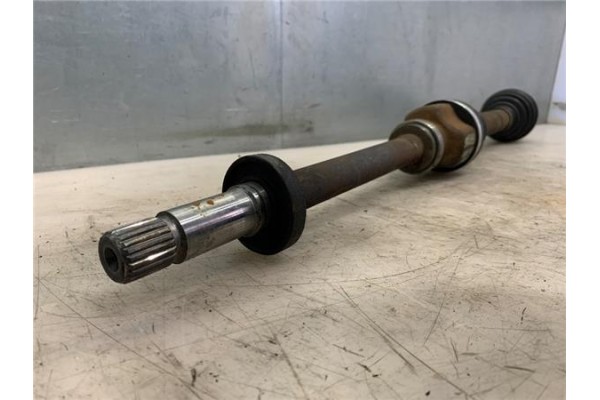 Recambio de palier delantero derecho para peugeot 206 1.4 i referencia OEM IAM 3273CQ  