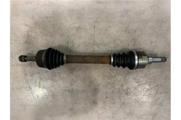Recambio de palier delantero izquierdo para peugeot 206 1.4 i referencia OEM IAM 3272CQ  