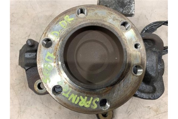 Recambio de mangueta delantero derecha para mercedes-benz sprinter 3,5-t furgón (906) 311 cdi referencia OEM IAM A 906 330 25 20