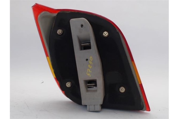 Recambio de piloto trasero derecho para ford fiesta iii (gfj) 1.4 cat referencia OEM IAM 89FG13N004AA  
