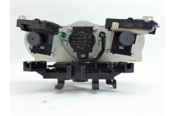 Recambio de mandos calefaccion / a.a. para hyundai getz (tb) 1.1 básico referencia OEM IAM 972501C000  