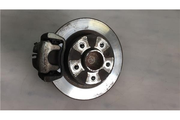 Recambio de mangueta trasero derecha para opel zafira b 1.6 enjoy referencia OEM IAM   