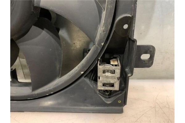 Recambio de electroventilador para peugeot 208 1.4 active referencia OEM IAM 9812028580 9682902080 