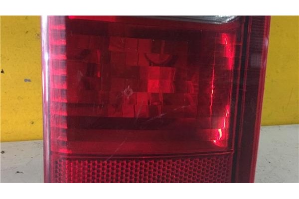 Recambio de piloto trasero derecho para opel combo (corsa c) 1.7 tour referencia OEM IAM E95302  
