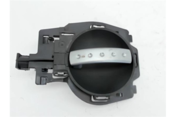 Recambio de manilla int. puerta delantero izquierda para citroen c3 1.4 hdi referencia OEM IAM 9647164577 9647164677 