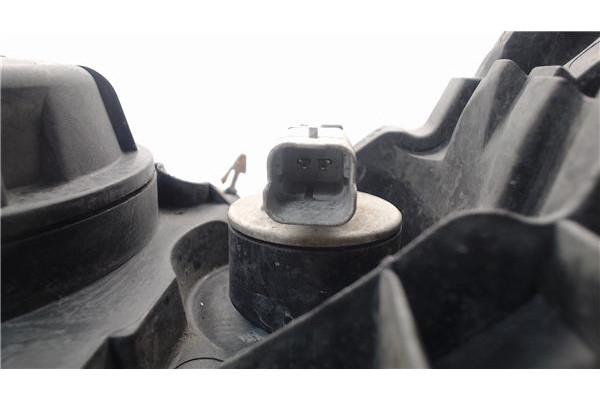 Recambio de faro delantero dcho para renault laguna ii (bg0) referencia OEM IAM 7700420129 8200002847 