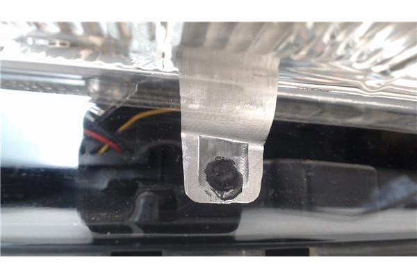 Recambio de faro delantero dcho para renault laguna ii (bg0) referencia OEM IAM 7700420129 8200002847 