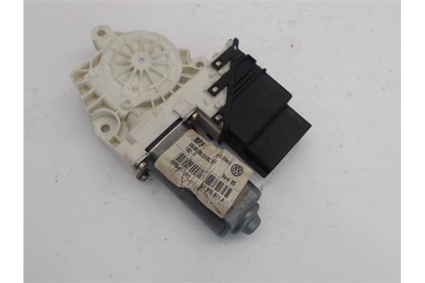 Recambio de motor elevalunas trasero izquierdo para seat leon (1m1) 1.6 16 v referencia OEM IAM 1C1959811A  