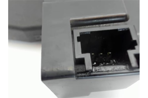 Recambio de cierre electromagnetico porton para citroen c4 picasso 2.0 hdi referencia OEM IAM 9660403980 04J070004238 