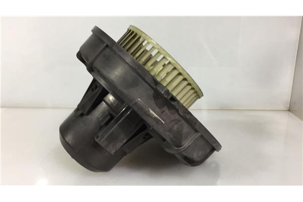 Recambio de motor calefaccion para opel meriva 1.7 cdti referencia OEM IAM 1845092  