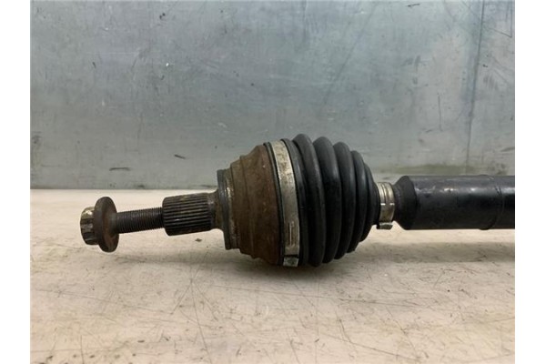 Recambio de palier delantero derecho para volkswagen golf vi (5k1) 1.6 advance referencia OEM IAM 1K0407272DM 1K0407452X 1K04074