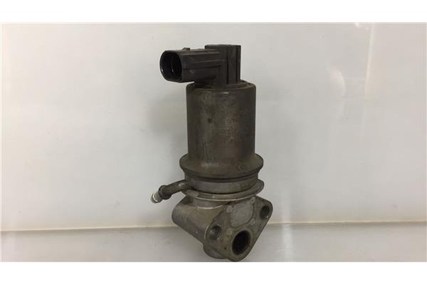 Recambio de egr para volkswagen polo iv (9n1) 1.4 16v referencia OEM IAM 036121503 72278506 