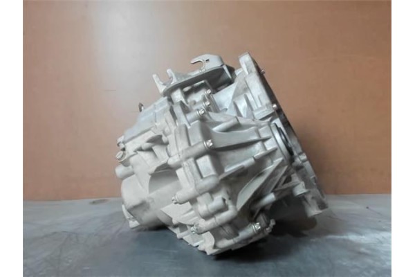 Recambio de caja cambios manual para mitsubishi colt cz3 berl. 5 (z30a) 1.1 inform (d) referencia OEM IAM P2500A239  
