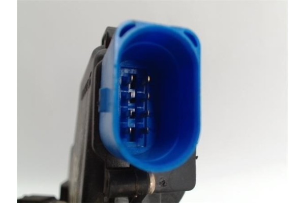 Recambio de cierre electromagnetico delantero derecho para seat ibiza (6l1) 1.4 16v referencia OEM IAM 3B1837016T  3B1837016BQ ,