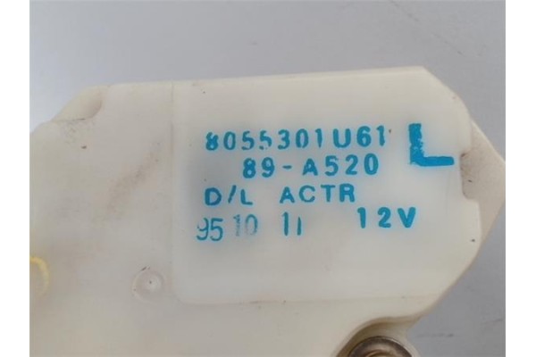 Recambio de cierre electromagnetico trasero izquierdo para nissan terrano ii (r20) 2.7 td 4wd referencia OEM IAM 8055301U61 89A5