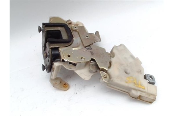 Recambio de cierre electromagnetico trasero izquierdo para nissan terrano ii (r20) 2.7 td 4wd referencia OEM IAM 8055301U61 89A5