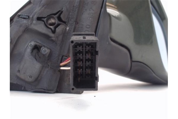 Recambio de retrovisor electrico derecho para audi a4 berlina (b5) 1.8 referencia OEM IAM 8D0857544A  